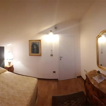 Claudio'S Attic Montesilvano